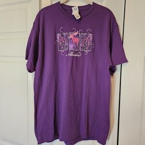 NWT Purple Alaska graphic moose tshirt size L